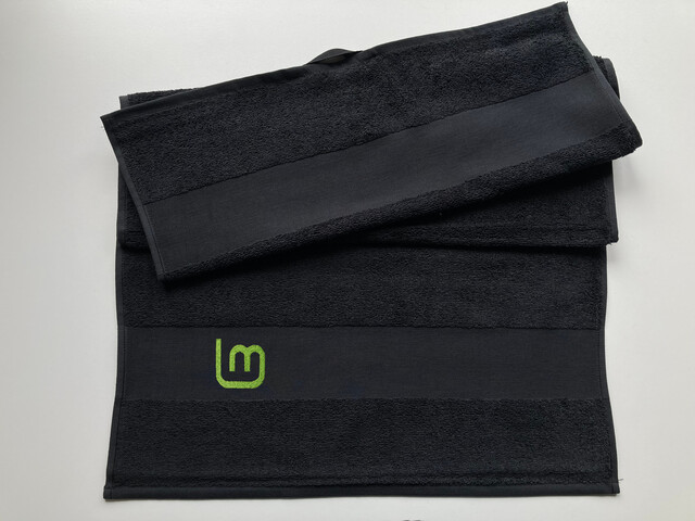 Linux Mint 2 Towel (black)
