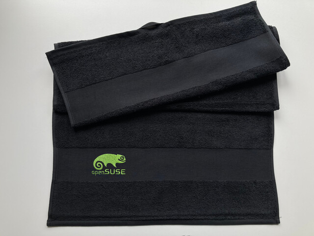 openSUSE Towel (black)