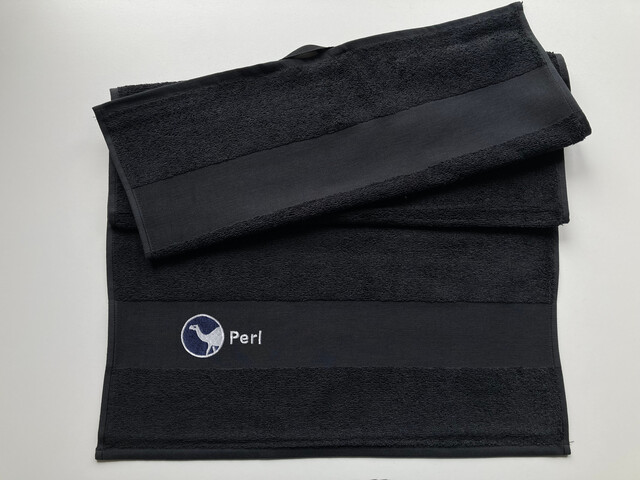 Perl (type 2) Towel (black)