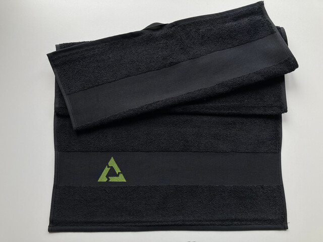 postmarketOS Towel (black)