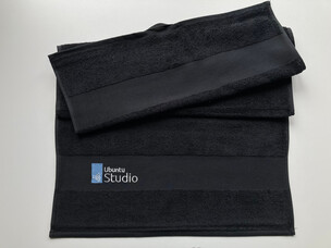 Ubuntu Studio 2022 Towel (black)